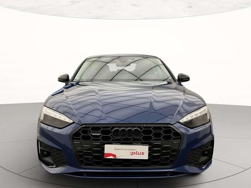 Usata Audi A5 Sportback S-Line 204 CV (150 kW) 2024 Blu ascari metallizzato Utilitaria