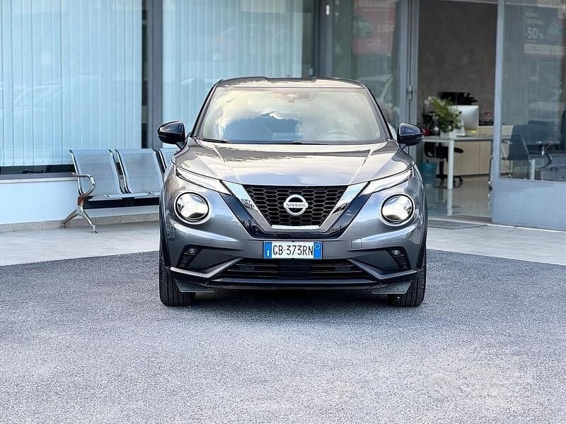 Usata Nissan Juke 114 CV (83 kW) 2022 Grigio SUV
