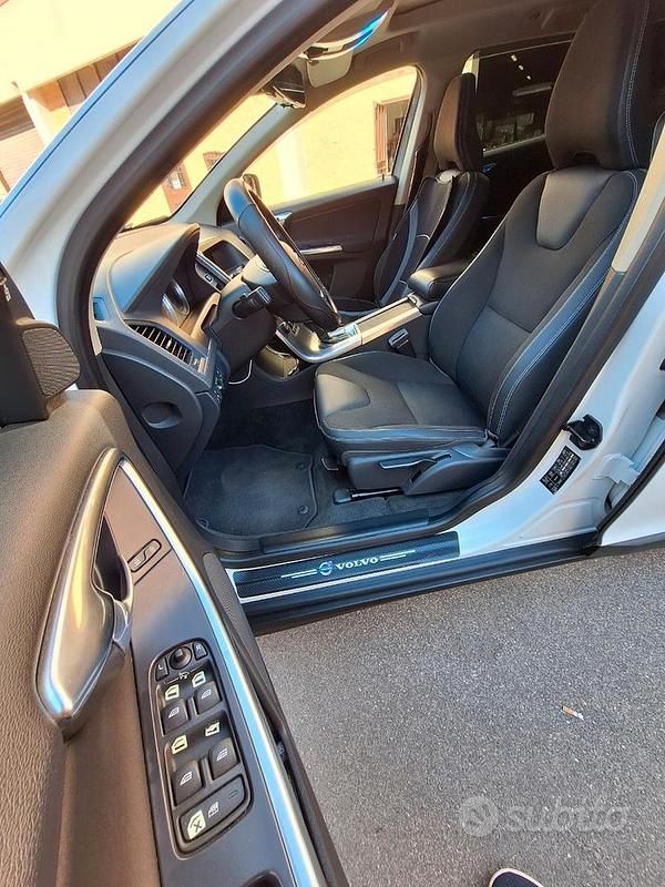 Usata Volvo XC60 203 CV (149 kW) 2013 Bianco SUV