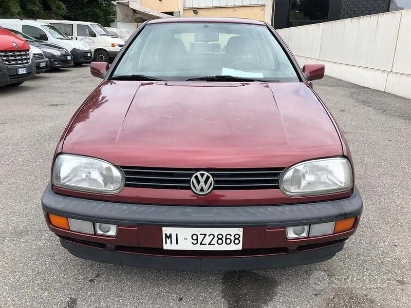Usata VW Golf III 54 CV (39 kW) 1993 Rosso Berlina