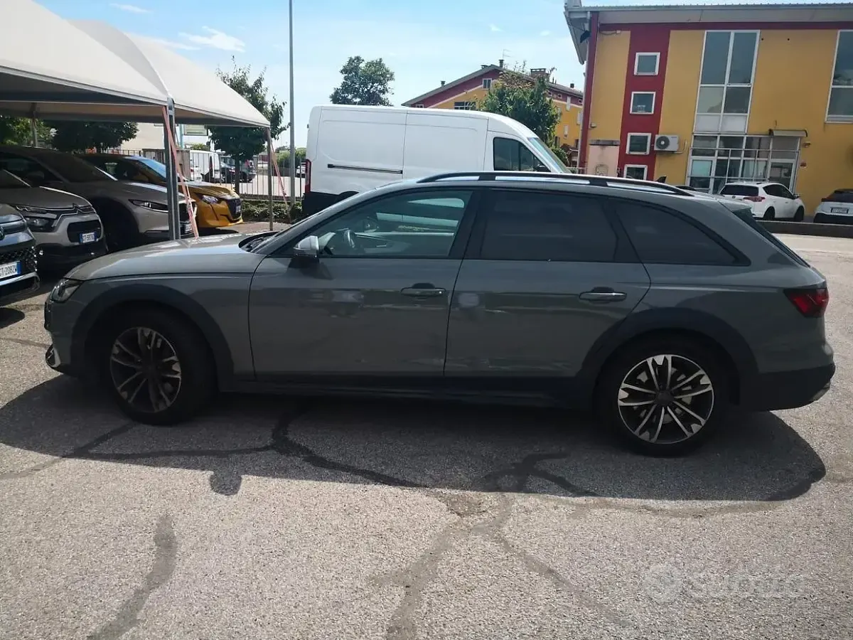 Usata Audi A4 Allroad Business 231 CV (169 kW) 2020 Grigio Station wagon