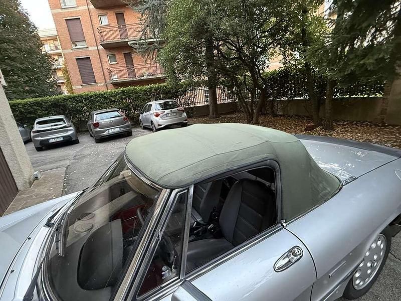 Usata Alfa Romeo Spider Quadrifoglio Verde 125 CV (91 kW) 1987 Cabrio