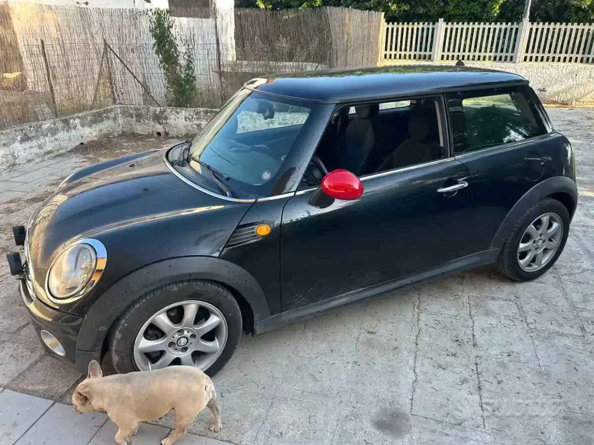Usata Mini Cooper 109 CV (80 kW) 2008 Nero Utilitaria