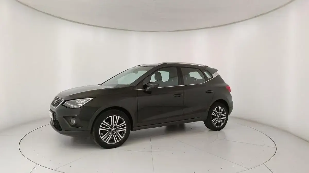 Usata Seat Arona Xperience 90 CV (66 kW) 2021 Nero SUV