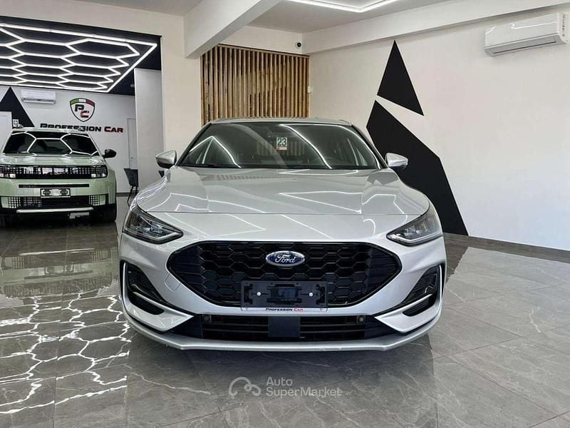 Usata Ford Focus ST-Line 117 CV (86 kW) 2025 Grigio Berlina