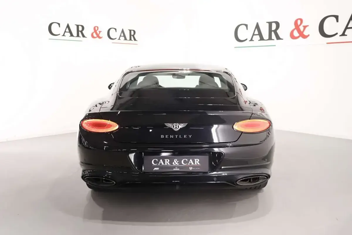 Usata Bentley Continental GT 659 CV (484 kW) 2022 Nero Coupé
