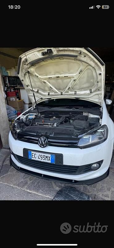 Usata 2012 VW Golf VI R-line Due volumi | 5800 € (Buon prezzo) - Immagine 1/4