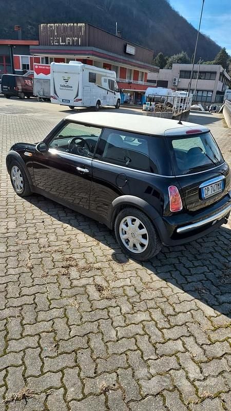 Usata Mini ONE 2004 Nero Utilitaria