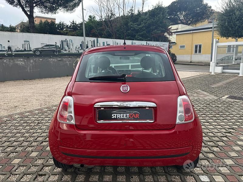 Gebraucht Fiat 500 69 PS (50 kW) 2015 Rot Kleinwagen
