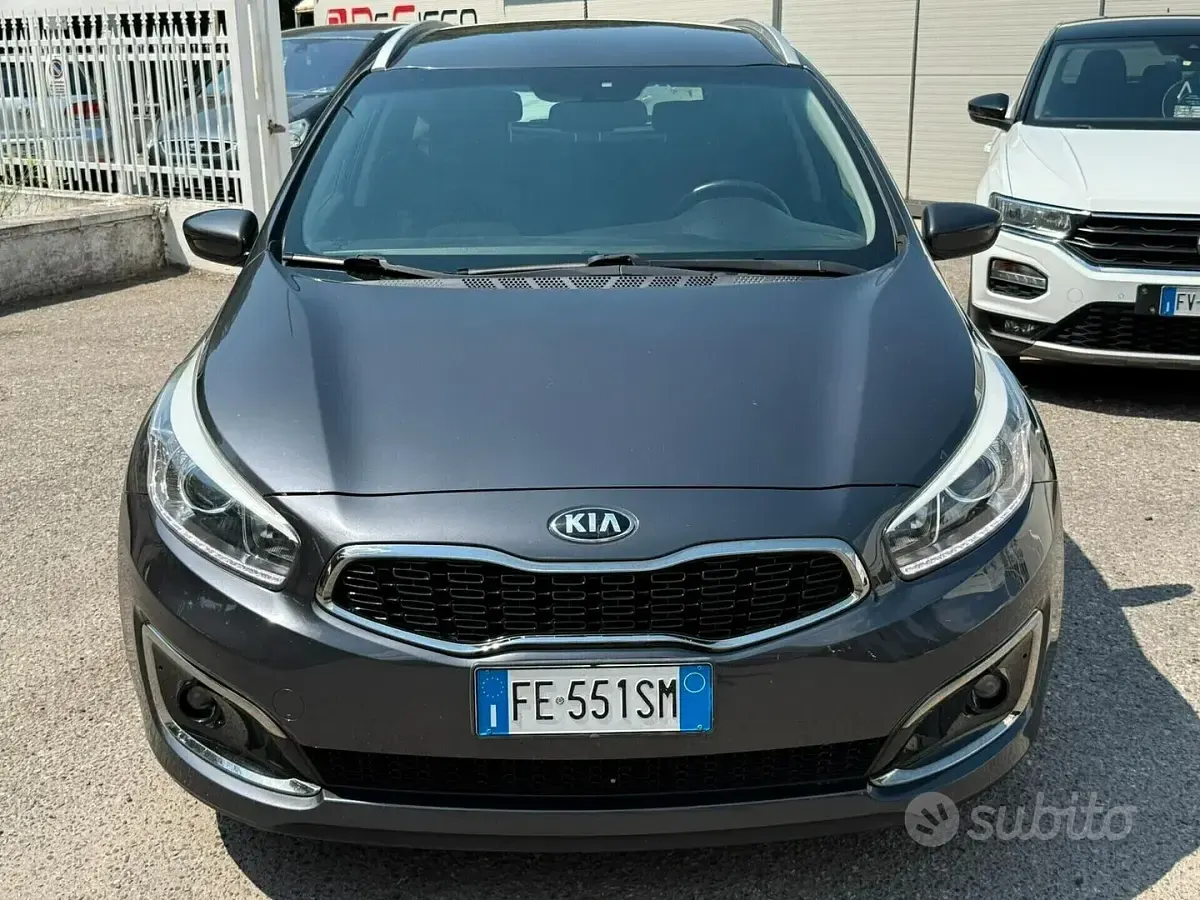 Usata Kia Ceed Sportswagon GT-Line 136 CV (100 kW) 2016 Grigio Station wagon
