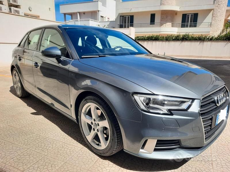 Usata Audi A3 Sport 116 CV (85 kW) 2017 Grigio Berlina