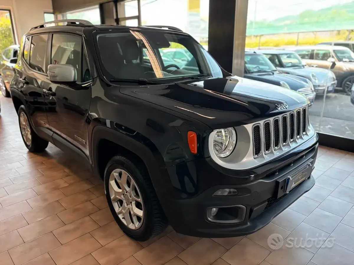 Usata Jeep Renegade Limited 140 CV (102 kW) 2016 Nero SUV