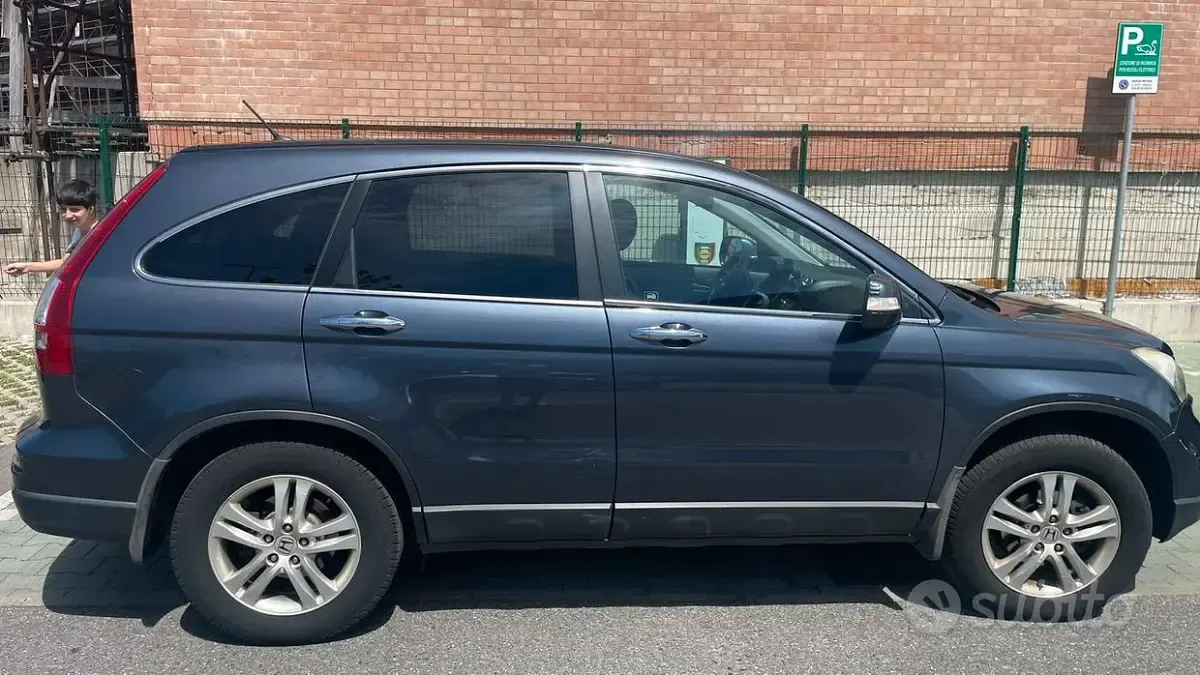 Usata Honda CR-V 150 CV (110 kW) 2012 Bluazzurro SUV