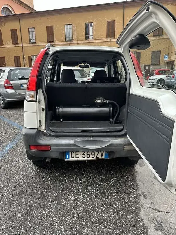 Usata Daihatsu Terios 86 CV (63 kW) 2005 SUV