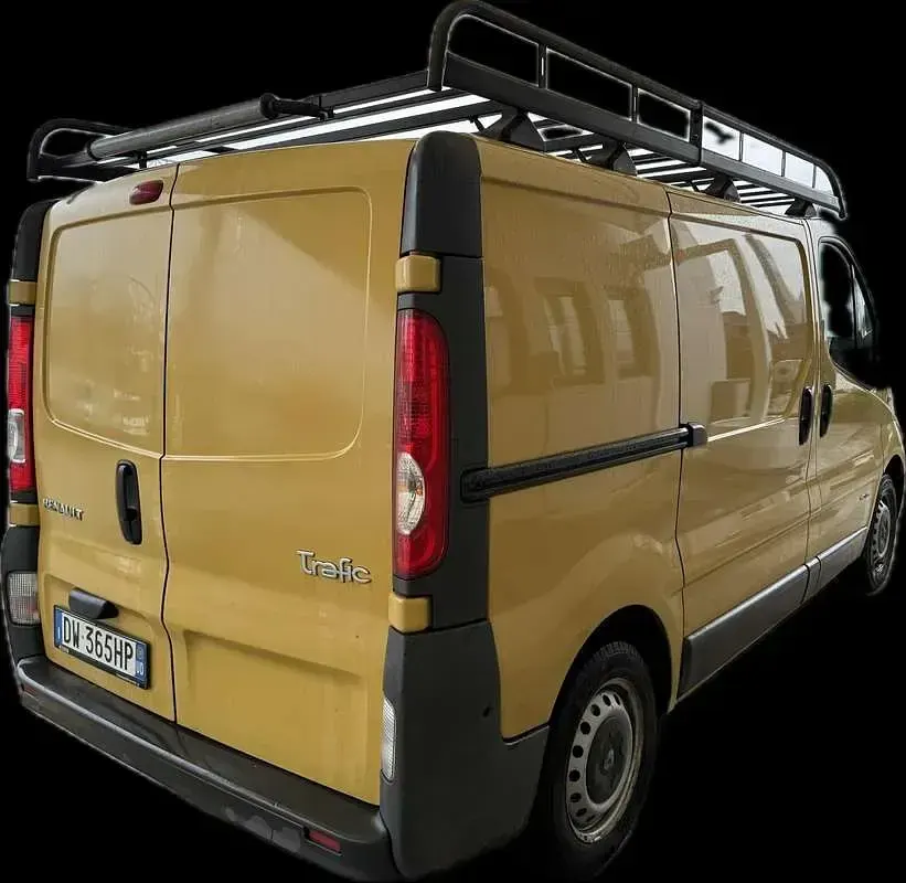 Usata Renault Trafic 114 CV (83 kW) 2009 Monovolume