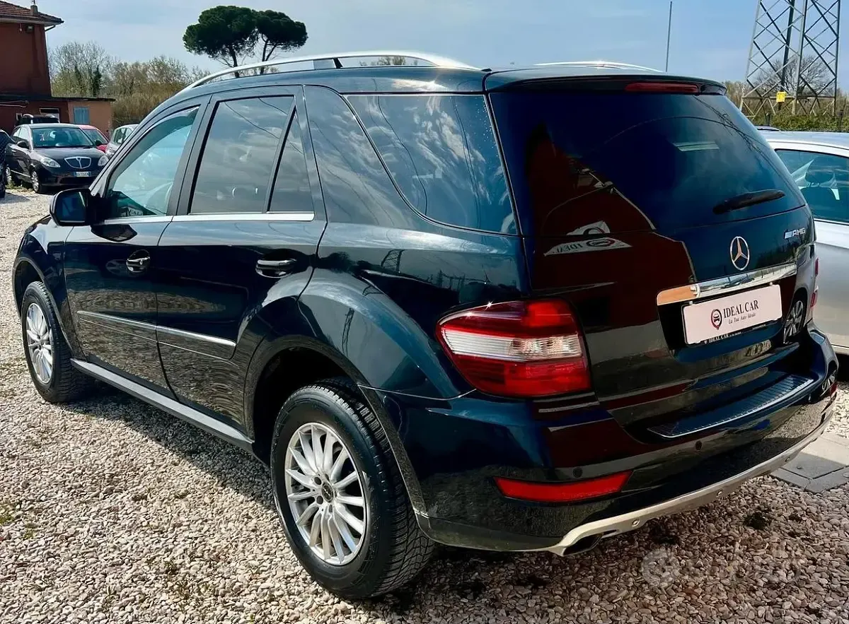 Usata Mercedes ML320 Premium 224 CV (164 kW) 2009 Nero SUV