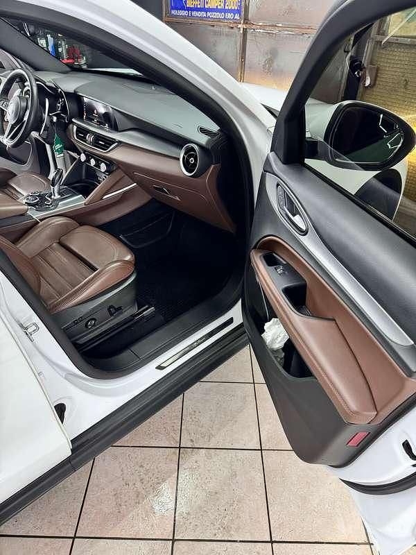 Occasion Alfa Romeo Stelvio Executive 209 ch (153 kW) 2019 SUV