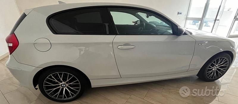 Usata BMW 116 2009 Bianco Utilitaria
