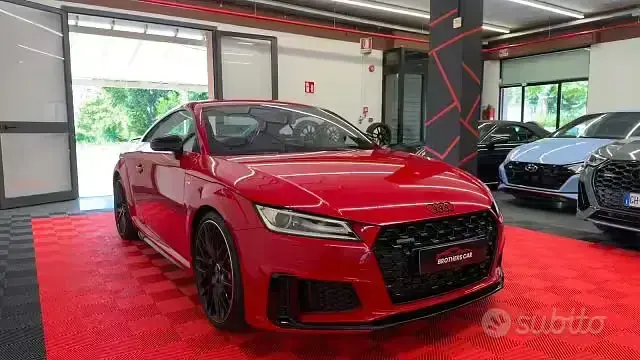 Usata Audi TT Competition 245 CV (180 kW) 2022 Rosso Coupé