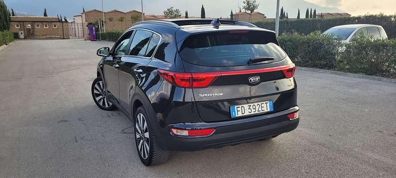 Usata Kia Sportage 116 CV (85 kW) 2016 Nero SUV