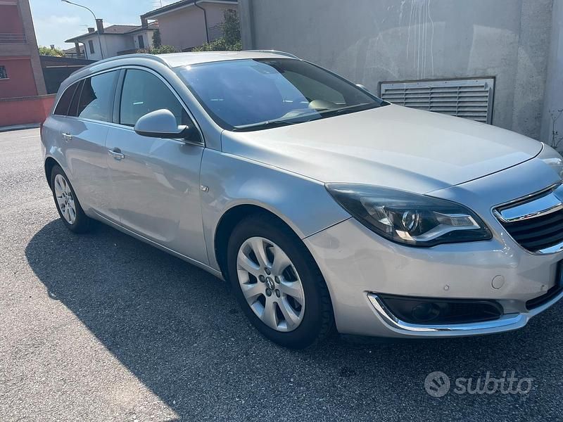Usata Opel Insignia 2015 Grigio Station wagon