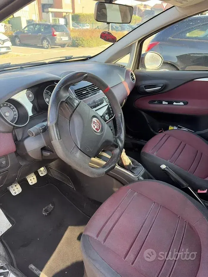 Usata Fiat Punto Evo 69 CV (50 kW) 2010 Nero Utilitaria
