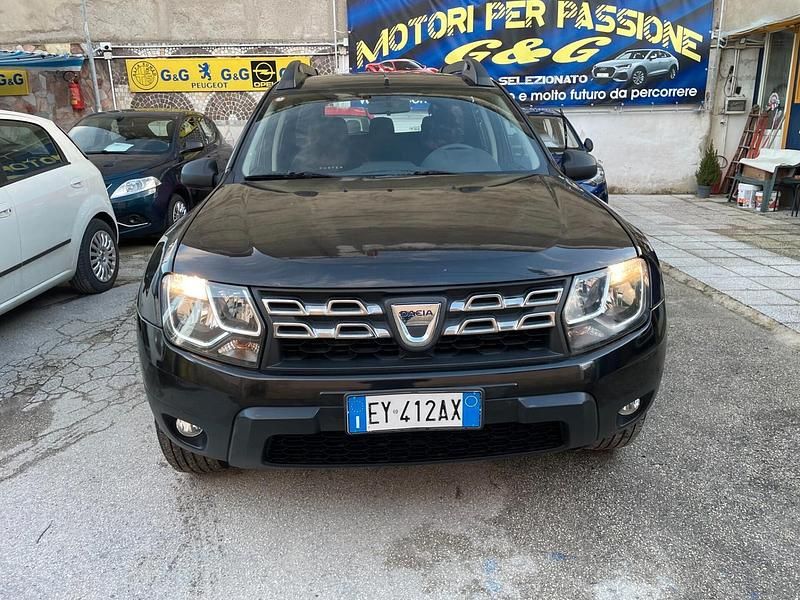 Usata Dacia Duster Lauréate 110 CV (80 kW) 2015 Nero Station wagon
