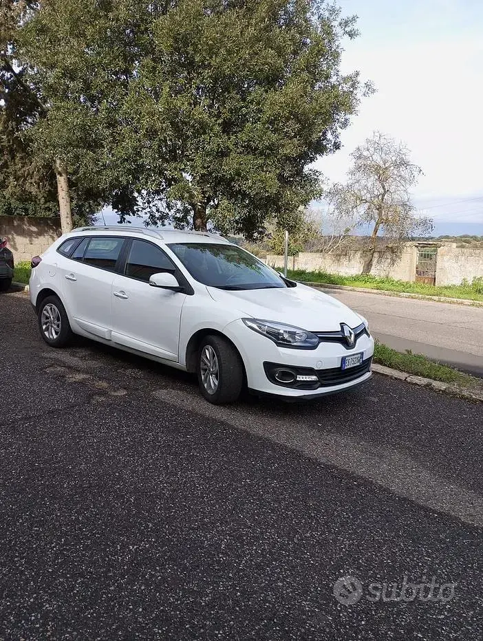Usata Renault Mégane GrandTour 110 CV (80 kW) 2014 Bianco Station wagon