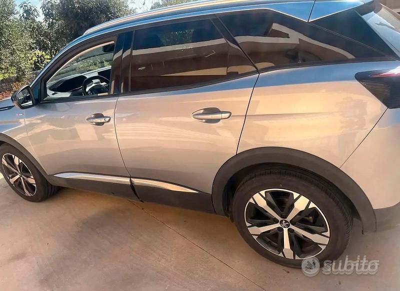 Usata Peugeot 3008 GT-line 120 CV (88 kW) 2018 Grigio SUV
