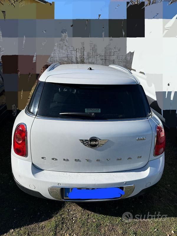 Usata Mini One Countryman 97 CV (71 kW) 2014 Bianco SUV