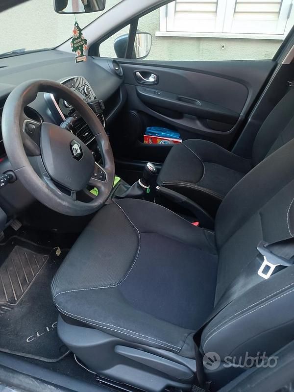 Usata Renault Clio IV 75 CV (55 kW) 2017 Blu Berlina