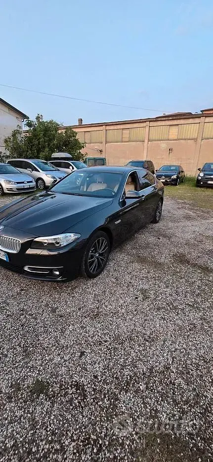 Usata BMW 520 Comfort Edition 184 CV (135 kW) 2015 Grigio Berlina