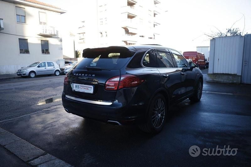 Usata Porsche Cayenne 2013 Nero SUV