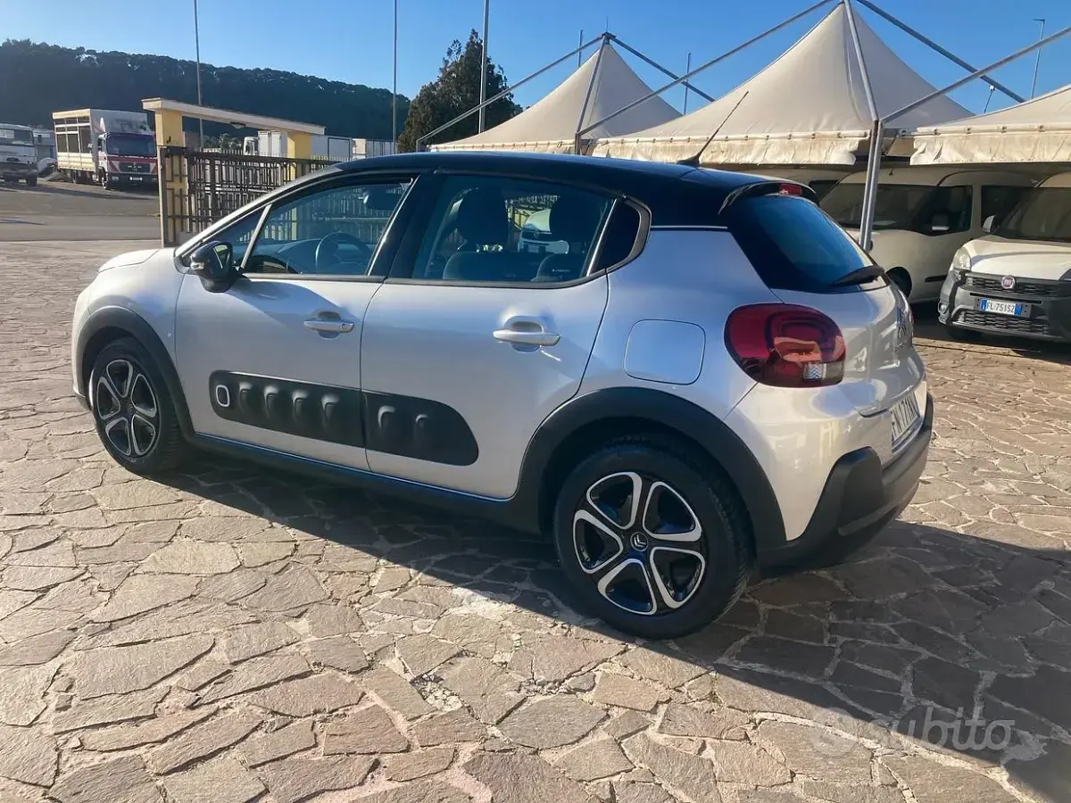 Usata Citroën C3 Shine 75 CV (55 kW) 2018 Grigio Utilitaria