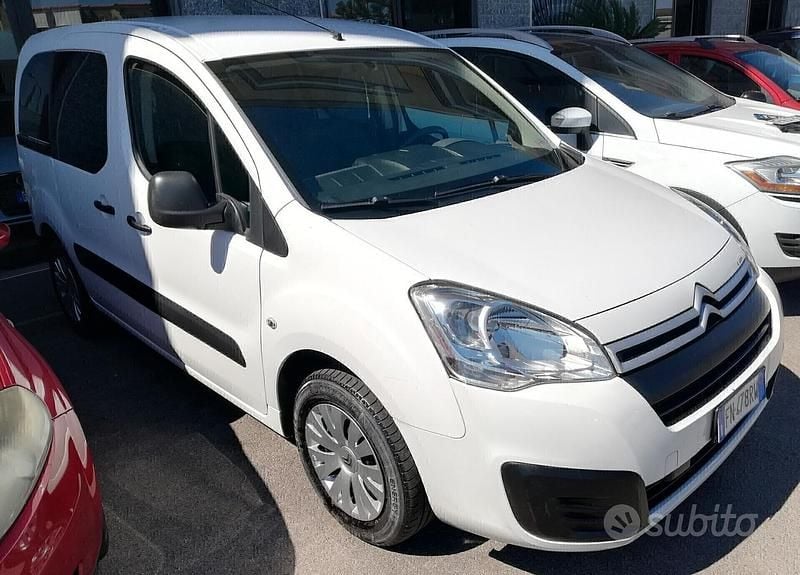 Usata Citroën Berlingo Feel 120 CV (88 kW) 2018 Bianco Monovolume