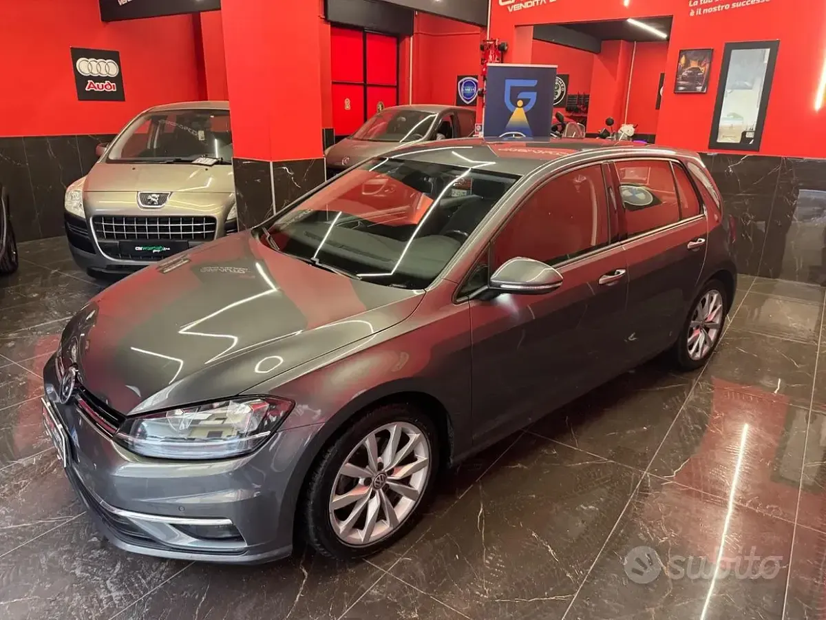 Käytetty VW Golf VII GTD 116 HP (85 kW) 2019 Harmaa Sedan