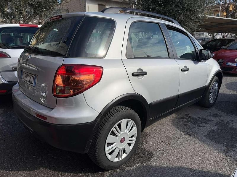 Usata Fiat Sedici Dynamic 120 CV (88 kW) 2010 Other SUV