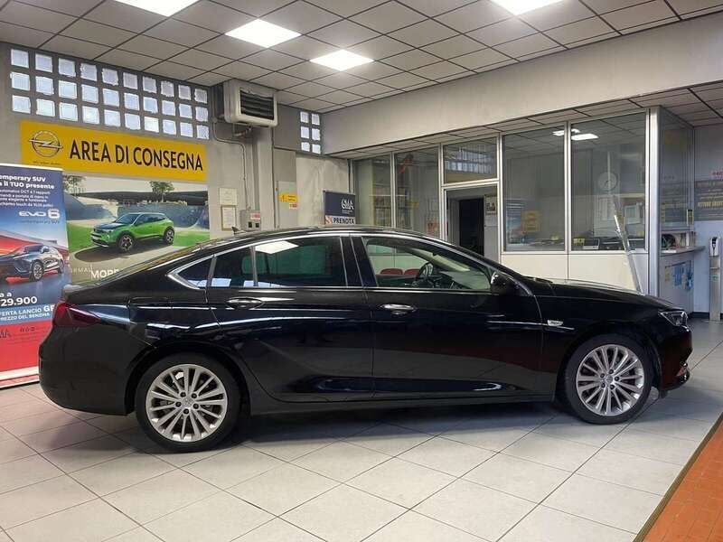 Usata Opel Insignia Innovation 136 CV (100 kW) 2019 Nero Berlina