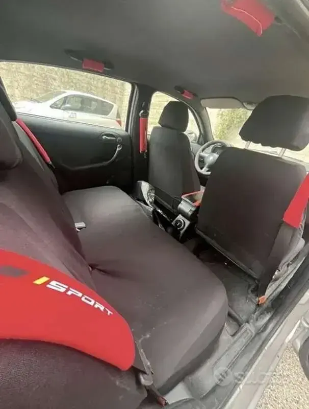 Usata Alfa Romeo 147 120 CV (88 kW) 2007 Utilitaria