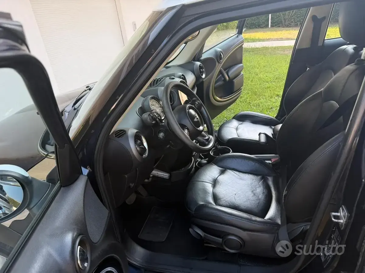 Usata Mini Cooper Countryman 122 CV (89 kW) 2011 Bluazzurro SUV