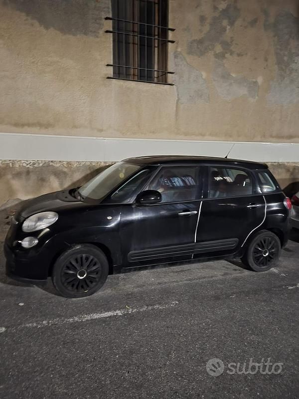 Używany Fiat 500L 85 KM (62 kW) 2015 Czarny Minivan