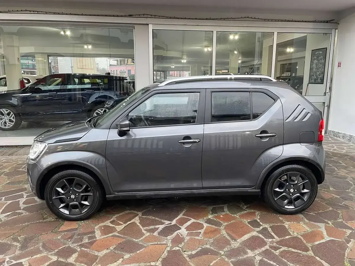 Usata Suzuki Ignis 83 CV (61 kW) 2022 Grigio SUV