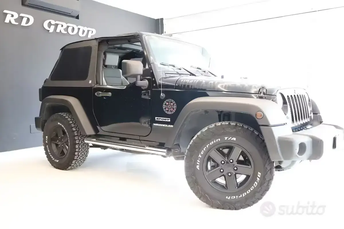 Usata Jeep Wrangler Sport 177 CV (130 kW) 2009 Nero SUV