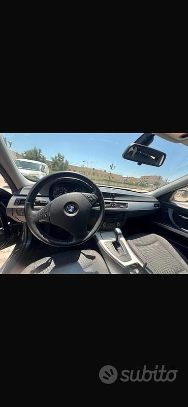 Usata BMW 318 143 CV (105 kW) 2011 Station wagon