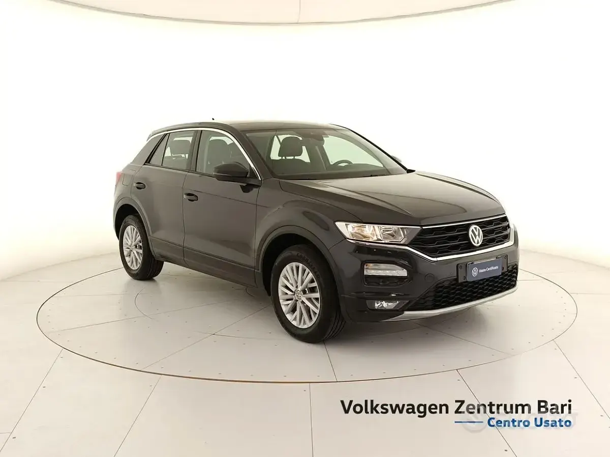 Usata VW T-Roc Business 116 CV (85 kW) 2020 Grigio SUV