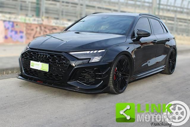 Nero Usata 2023 Audi RS3 Comfort Tre volumi | 89.000 € (Molto cara) - Immagine 1/4
