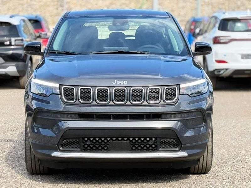 Nuova Jeep Compass Altitude 131 CV (96 kW) 2025 Grigio scuro SUV