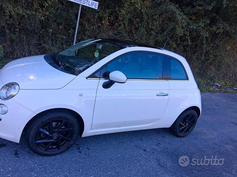 Usata Fiat 500 Lounge 95 CV (69 kW) 2014 Bianco