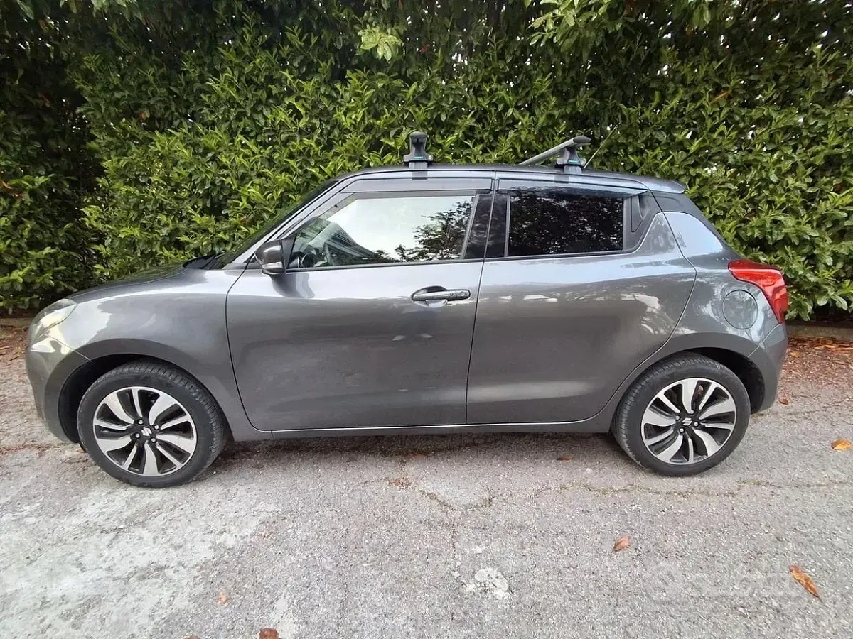 Usata Suzuki Swift 90 CV (66 kW) 2018 Grigio Utilitaria