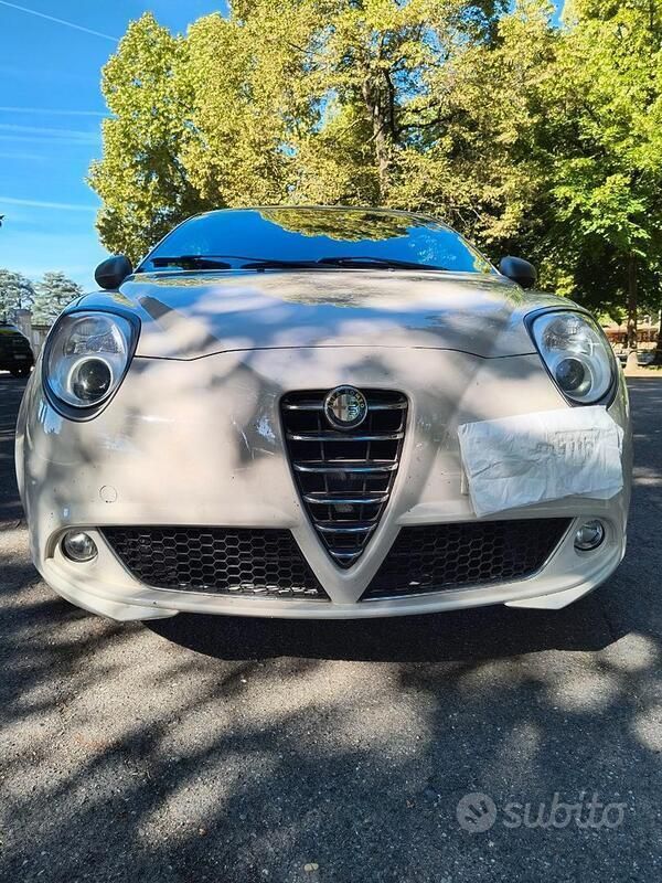 Usata Alfa Romeo MiTo 105 CV (77 kW) 2012 Utilitaria